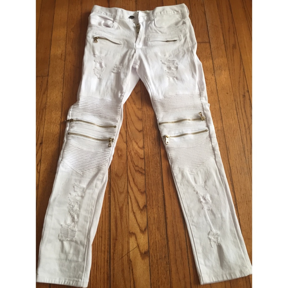 White biker jeans
